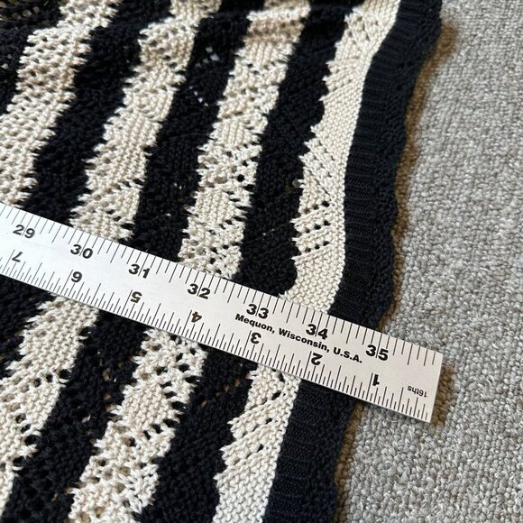 Freshman 1996 Urban Outfitters Black & White Crochet Maxi Skirt in Women's Large - Picture 4 of 6